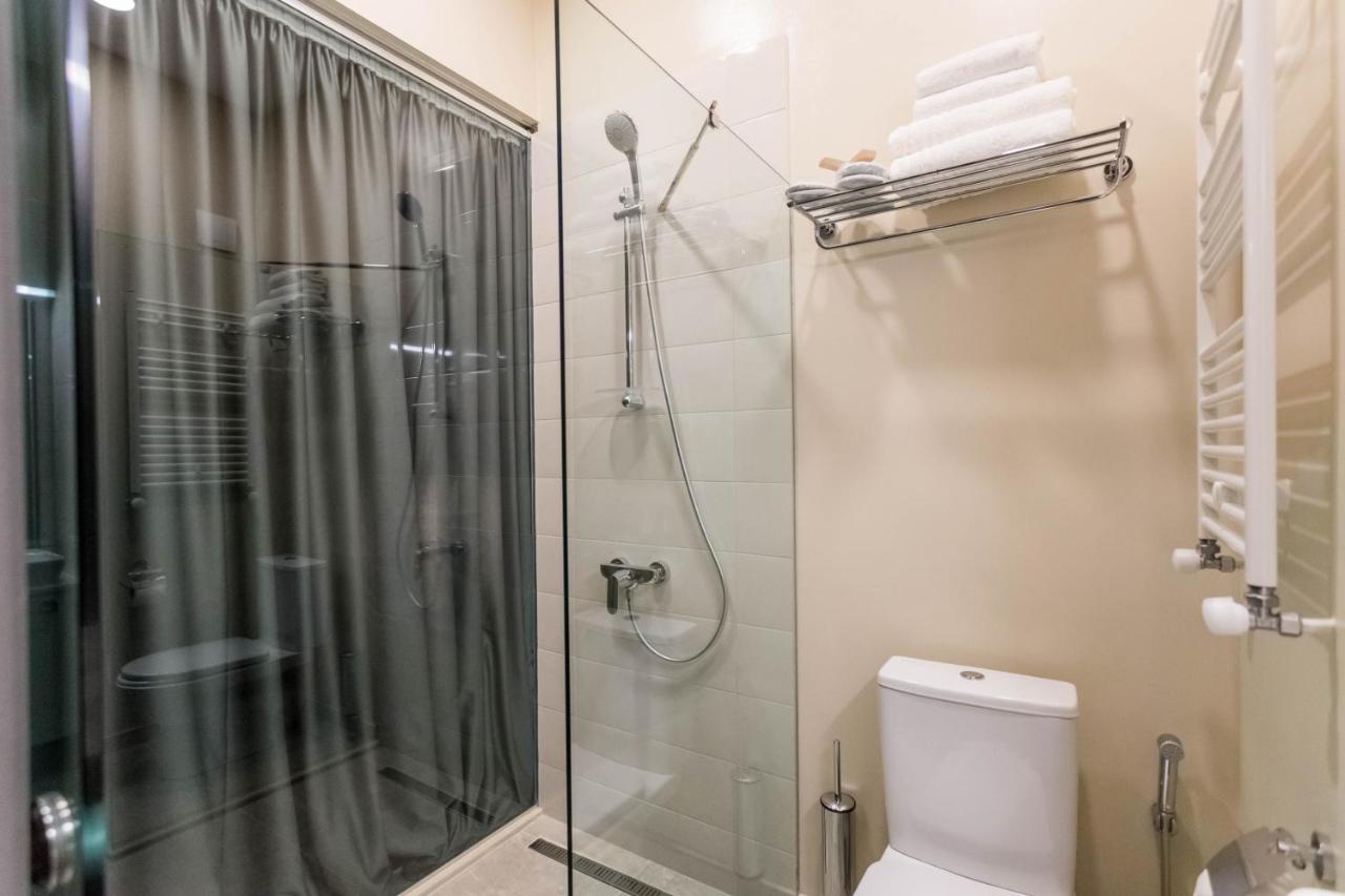 Апартаменты 3 BR Тбилиси Экстерьер фото