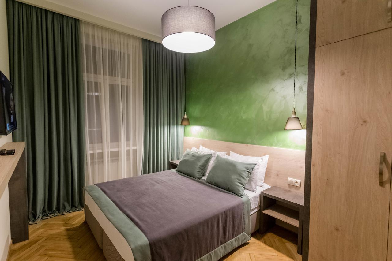 Апартаменты 3 BR Тбилиси Экстерьер фото
