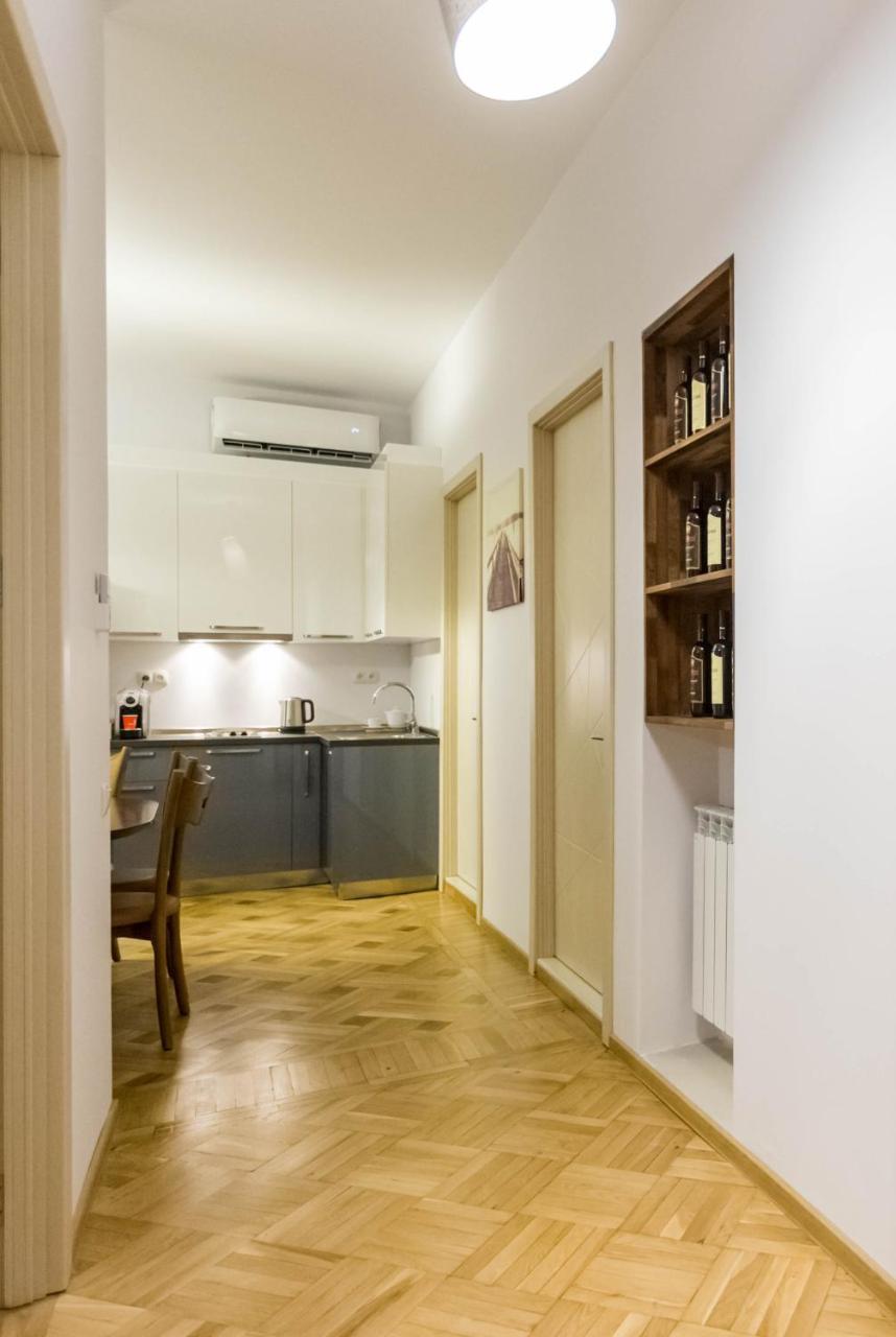Апартаменты 3 BR Тбилиси Экстерьер фото